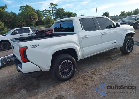 2025 Toyota Tacoma Trd Sport 4Wd z USA, uszkodzony, nr VIN 3TMLB5JN7SM129691